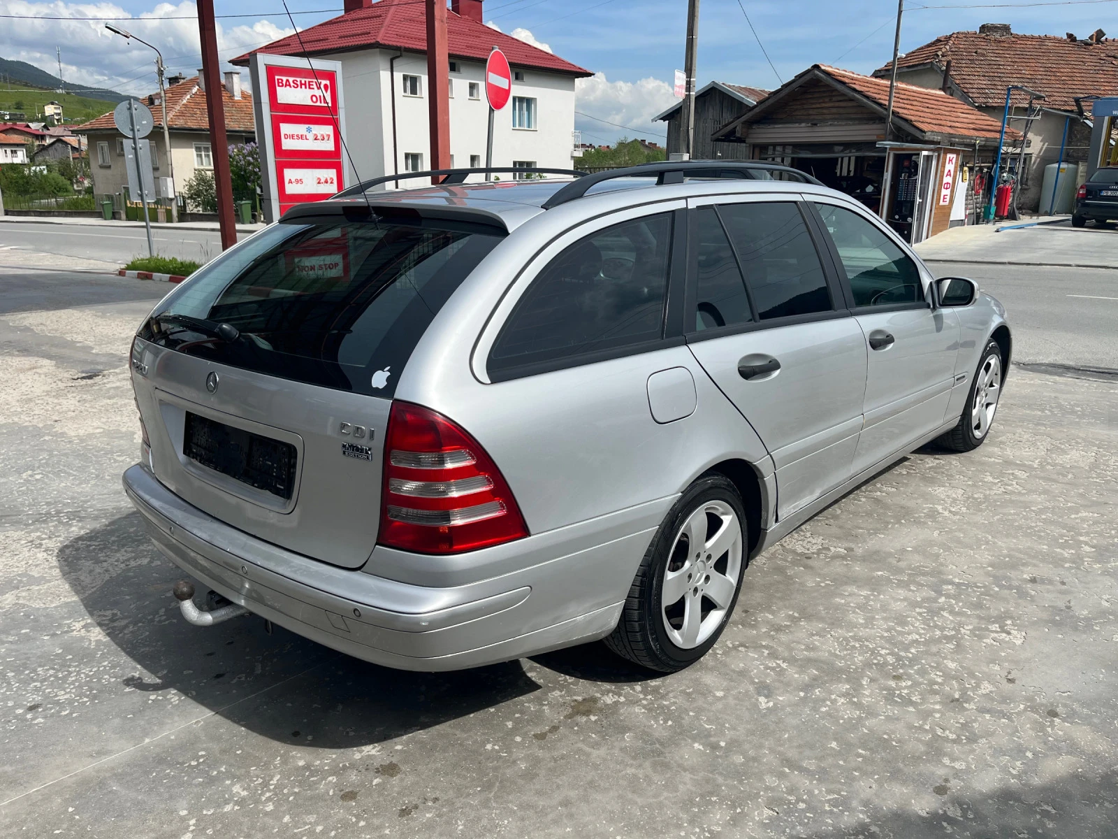 Mercedes-Benz C 220 Нов внос  - изображение 6