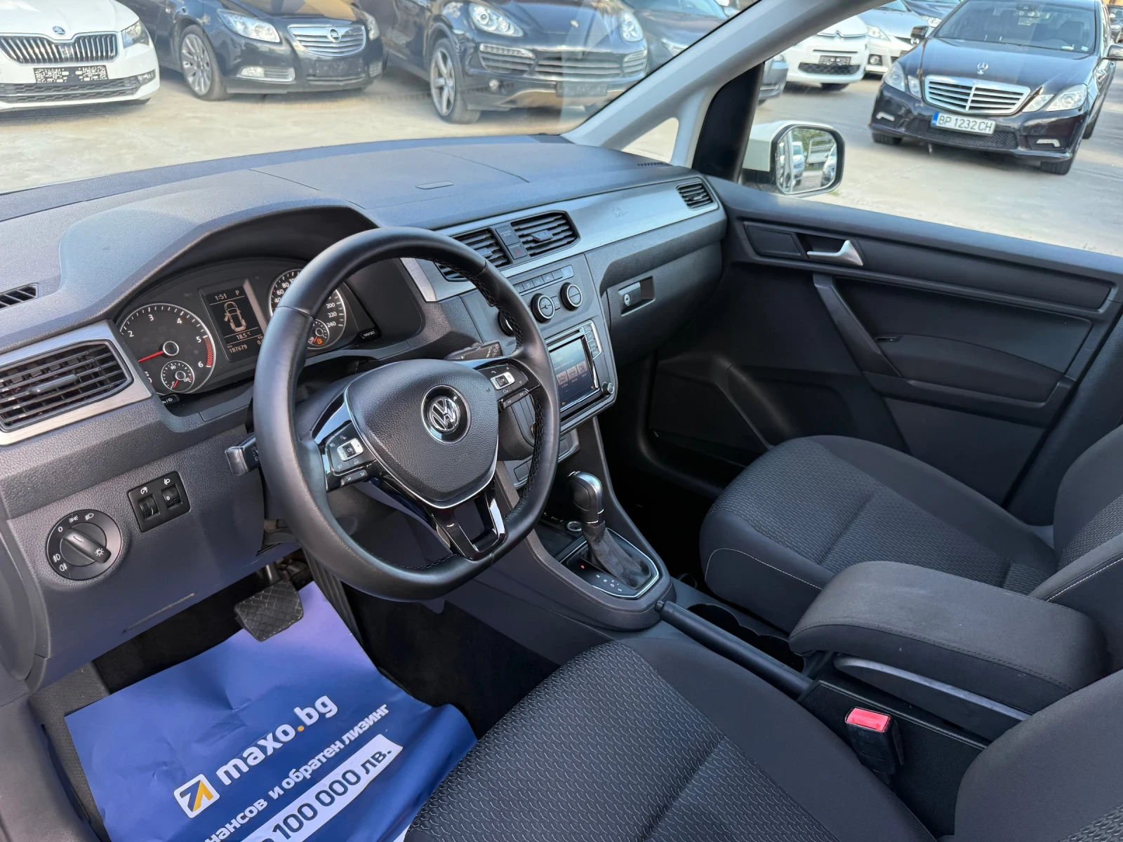 VW Caddy 2.0 tdi DSG 150kc. Дистроник - изображение 8