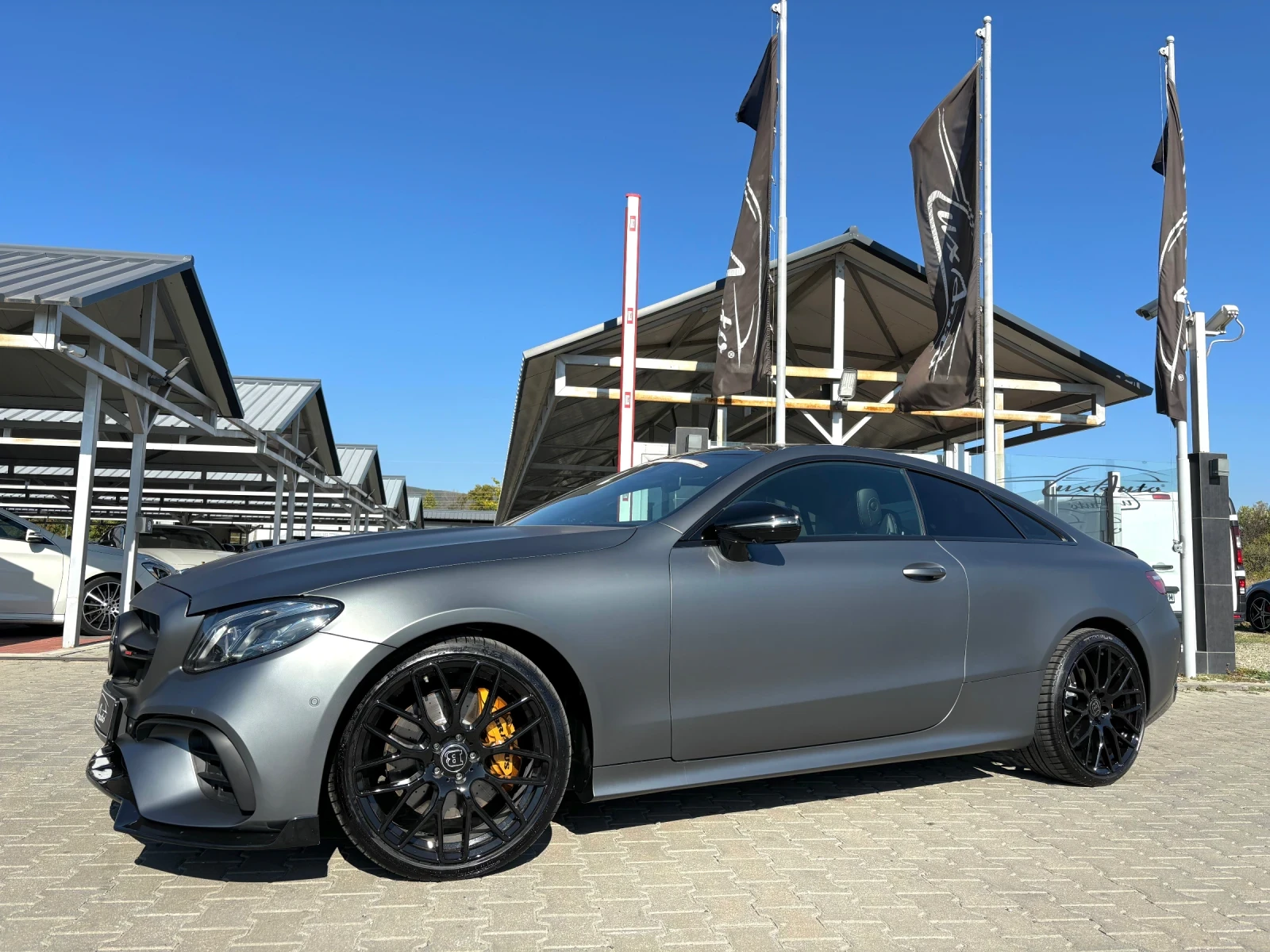 Mercedes-Benz E 400 D#4MAT#COUPE#BRABUS#PANORAMA#ОБДУХ#360* CAM - изображение 5