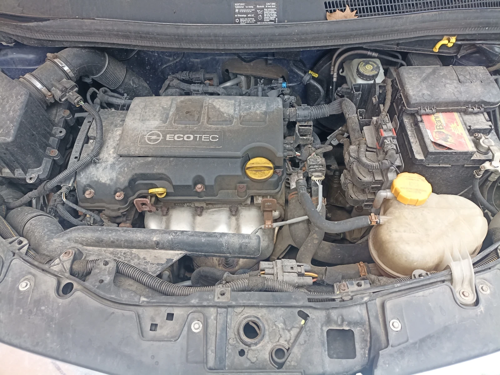 Opel Corsa 2010 - изображение 5