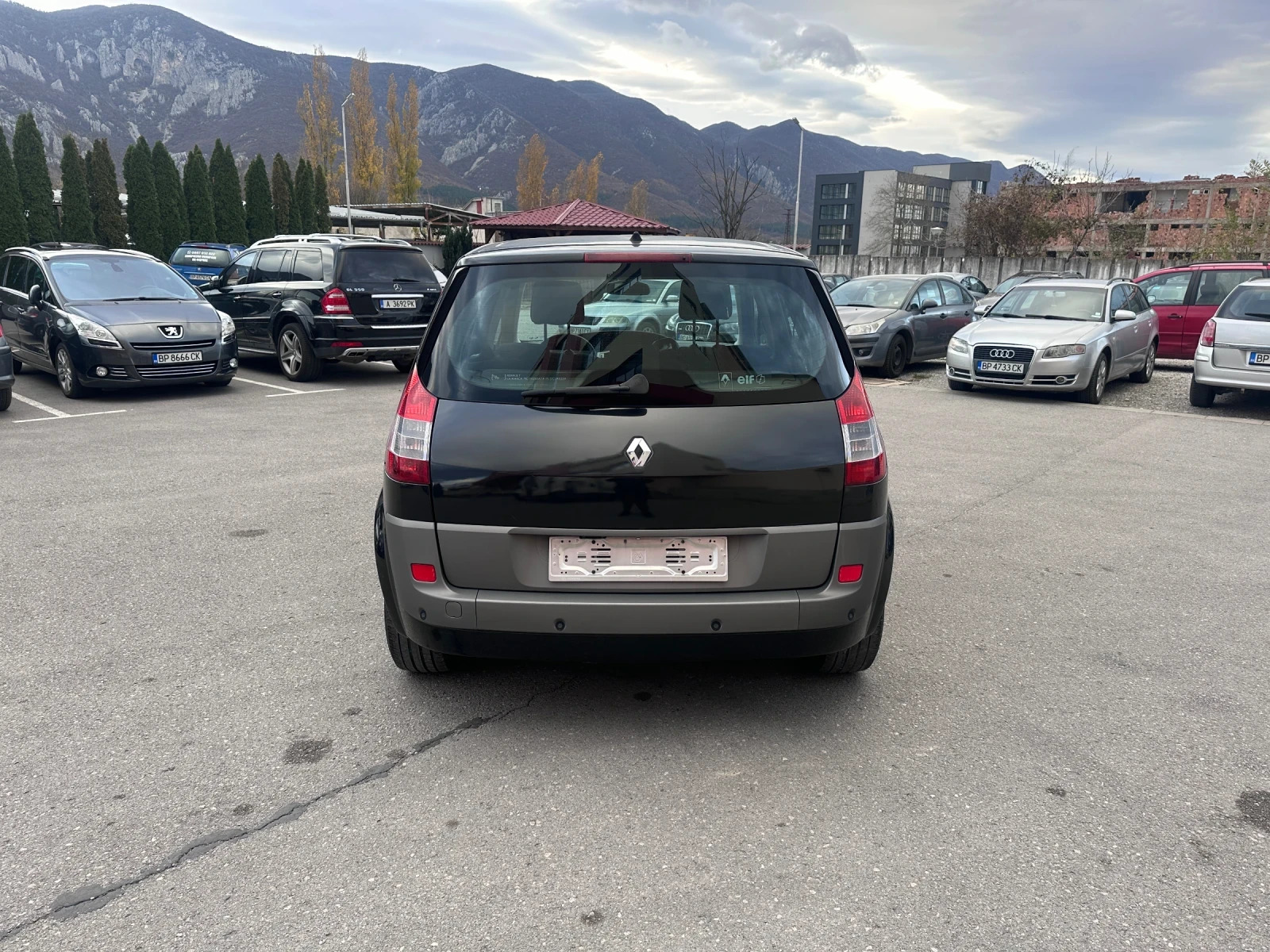 Renault Scenic 1.9DCI - КЛИМАТРОНИК - изображение 6