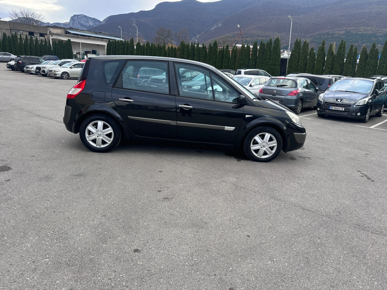 Renault Scenic 1.9DCI - КЛИМАТРОНИК - изображение 4