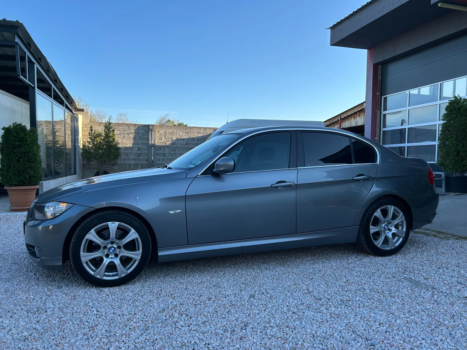 BMW 325 3, 0 BENZIN AVTOMAT - изображение 2