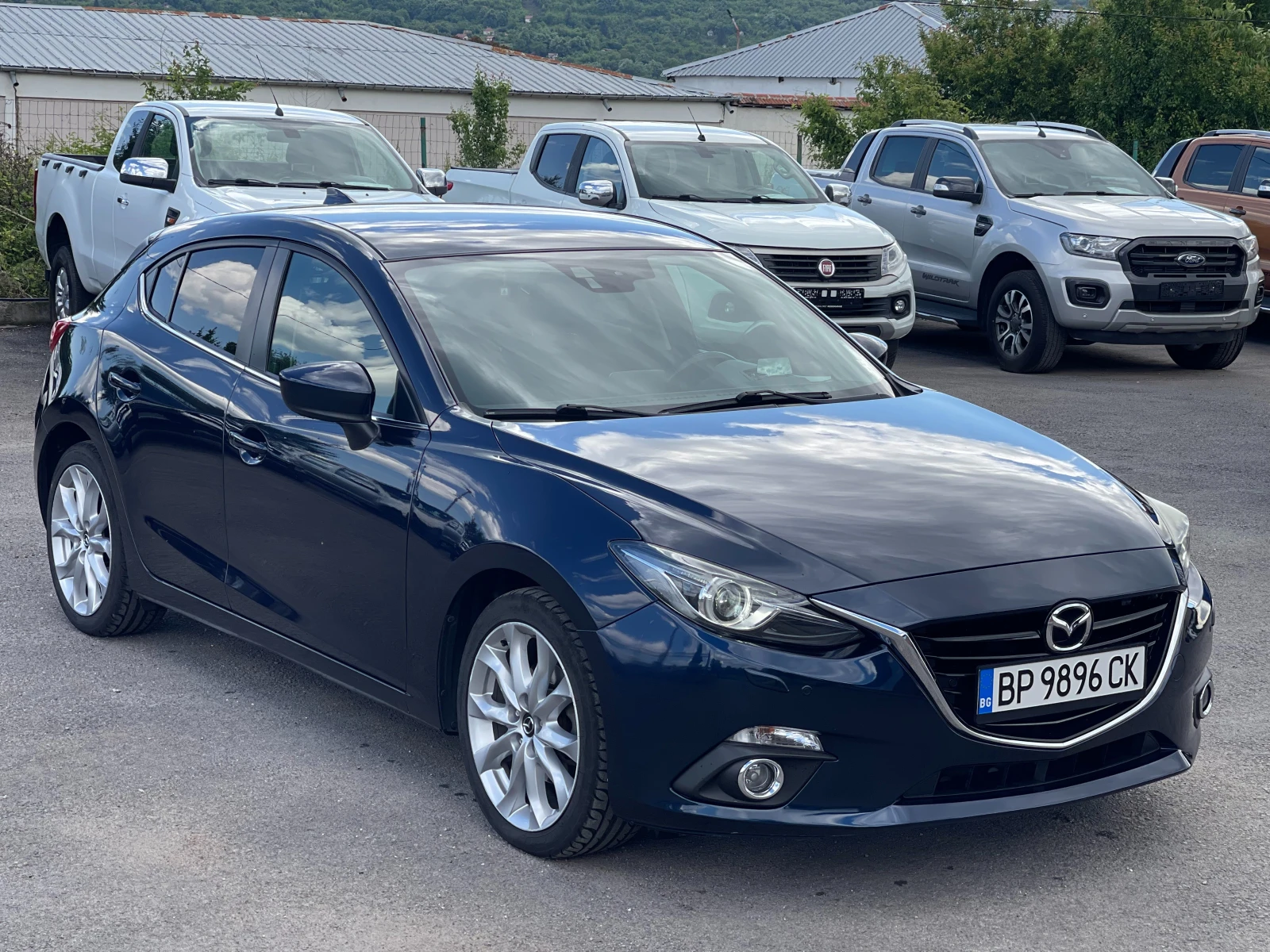 Mazda 3 1.5D Skyactiv - изображение 6