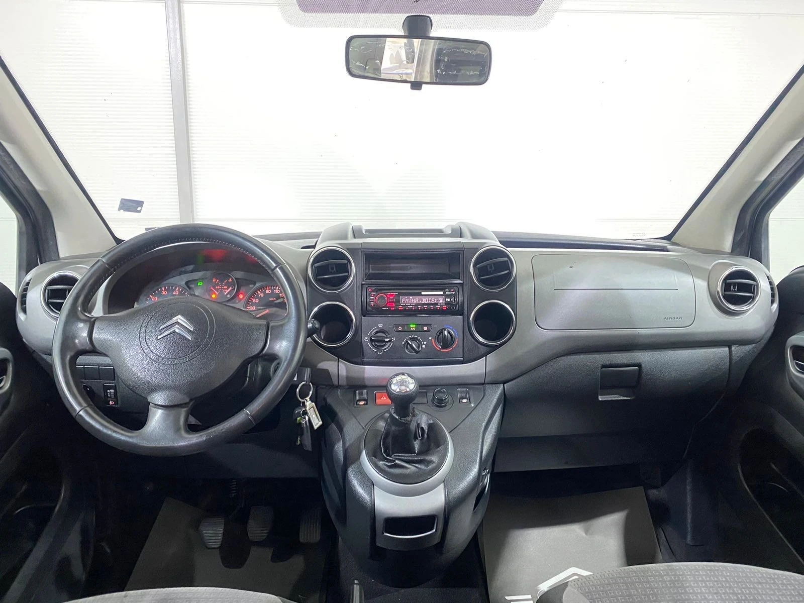 Citroen Berlingo  - изображение 8