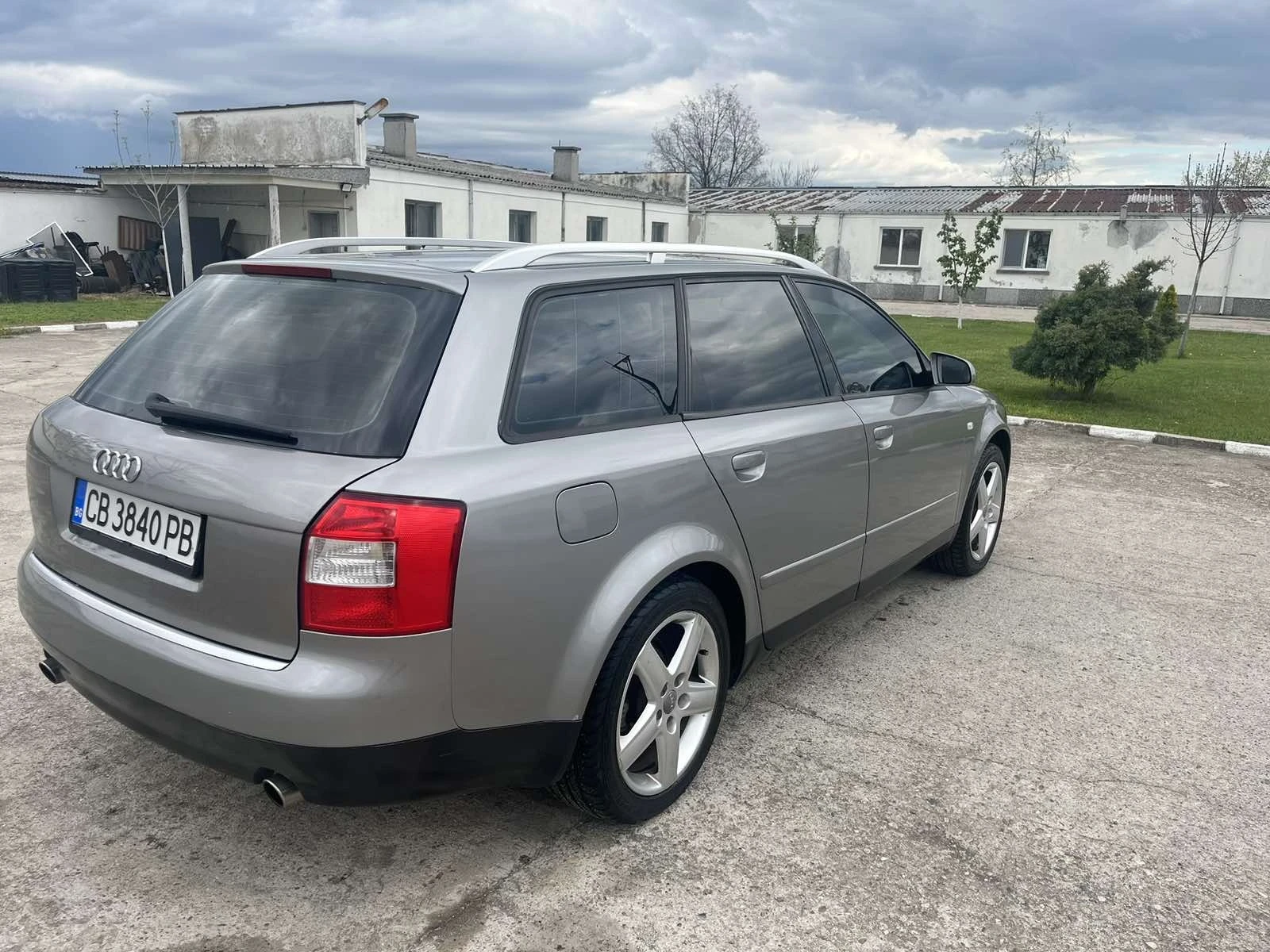 Audi A4 1.8 T quatro - изображение 4