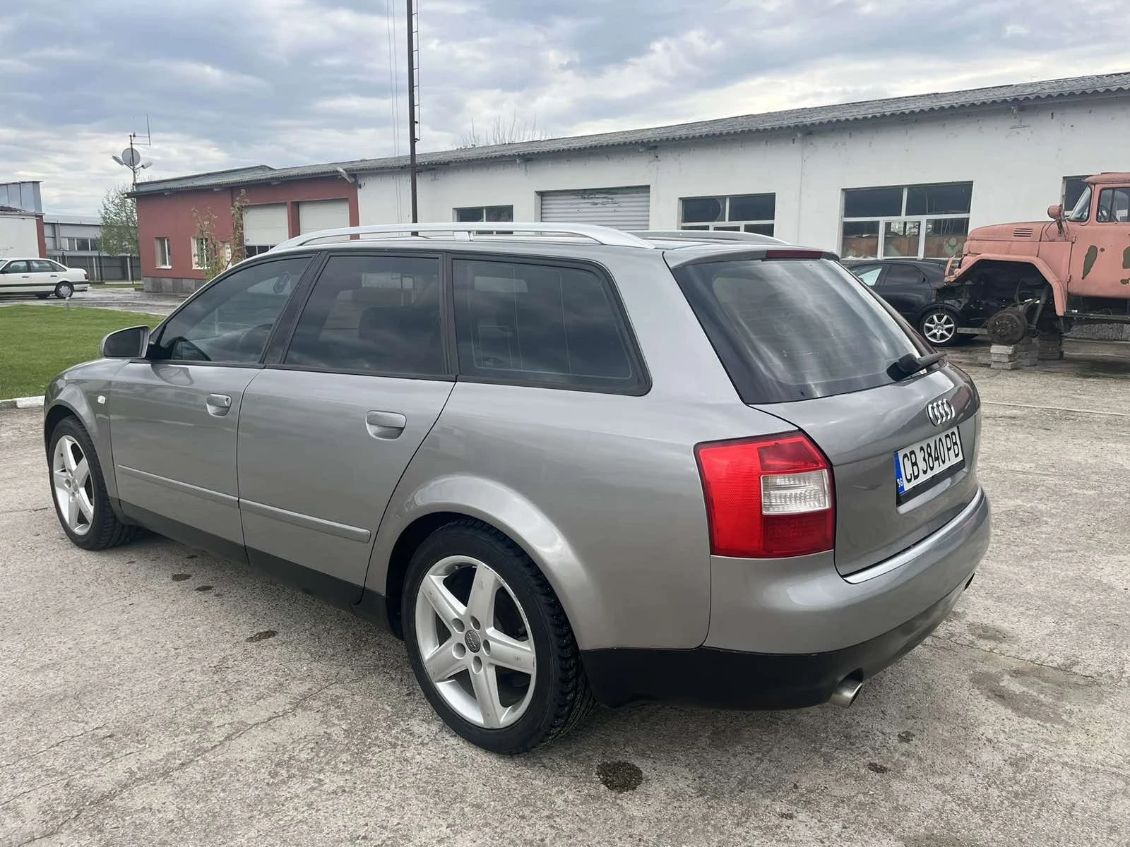 Audi A4 1.8 T quatro - изображение 5
