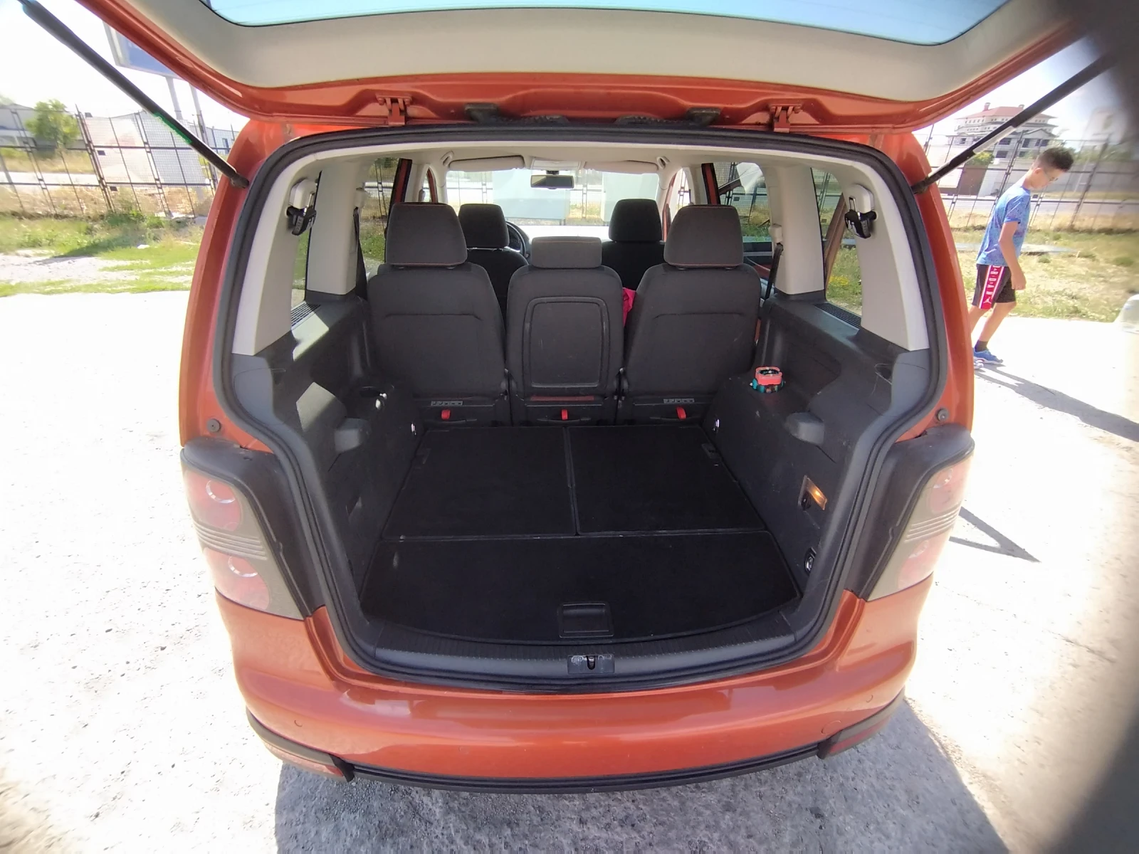 VW Touran Cross Touran | Mobile.bg — изображение 11