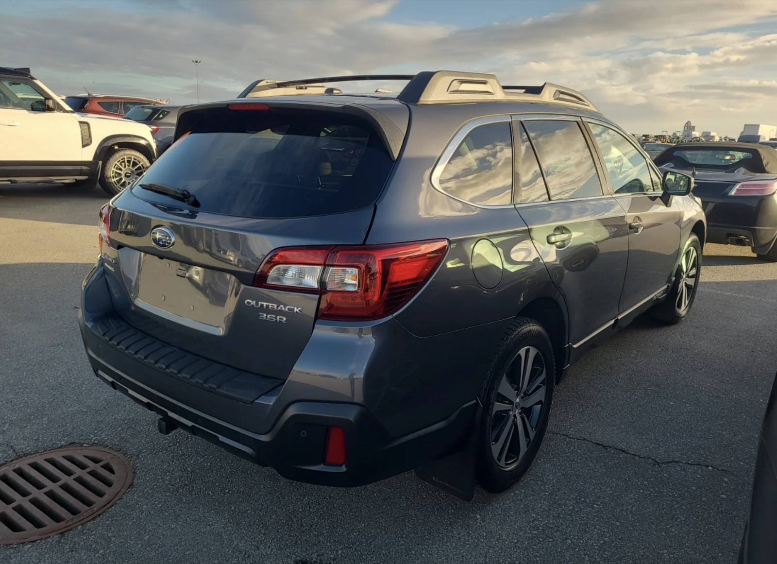 Subaru Outback LIMITED - изображение 3