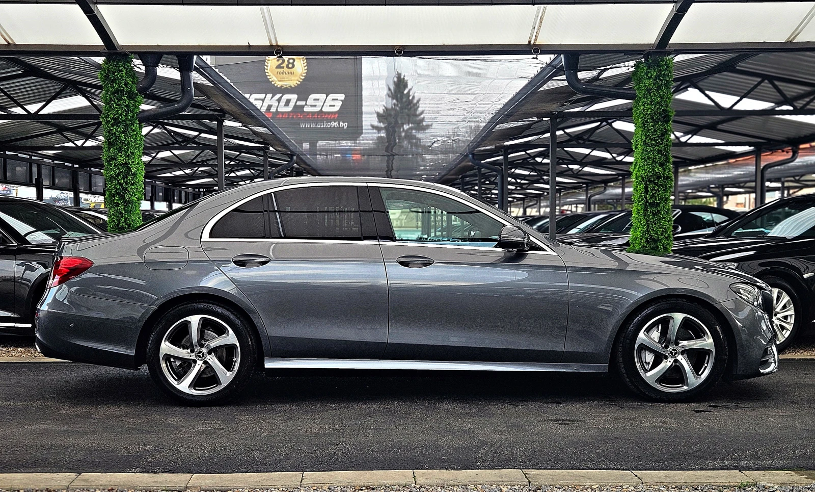 Mercedes-Benz E 220 AMG/4MAT/9G/DISTR/HUD/САМERA/ПОДГРЕВ/CAR PLAY/LIZI - изображение 4