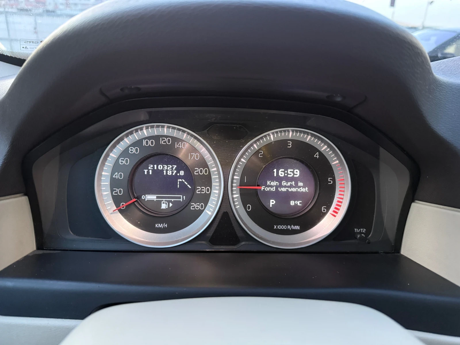 Volvo Xc70 2.4D5  215�.�  AWD Facelift ���������  | Mobile.bg � ����������� 13