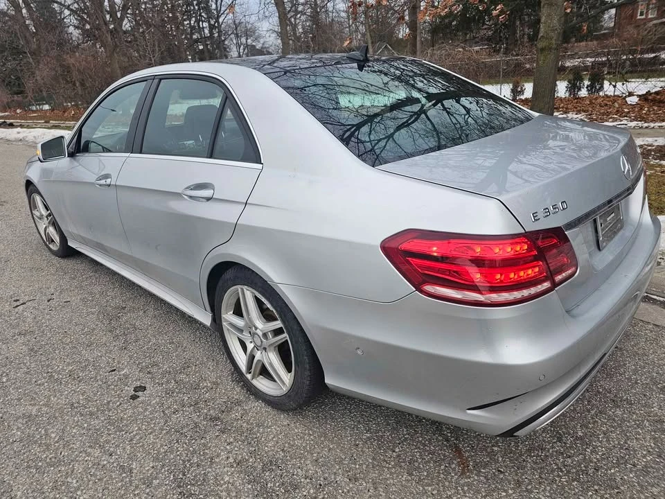 Mercedes-Benz E 350 AMG PACK * * 4MATIC * * CARFAX * * АВТОКРЕДИТ * *  - изображение 4