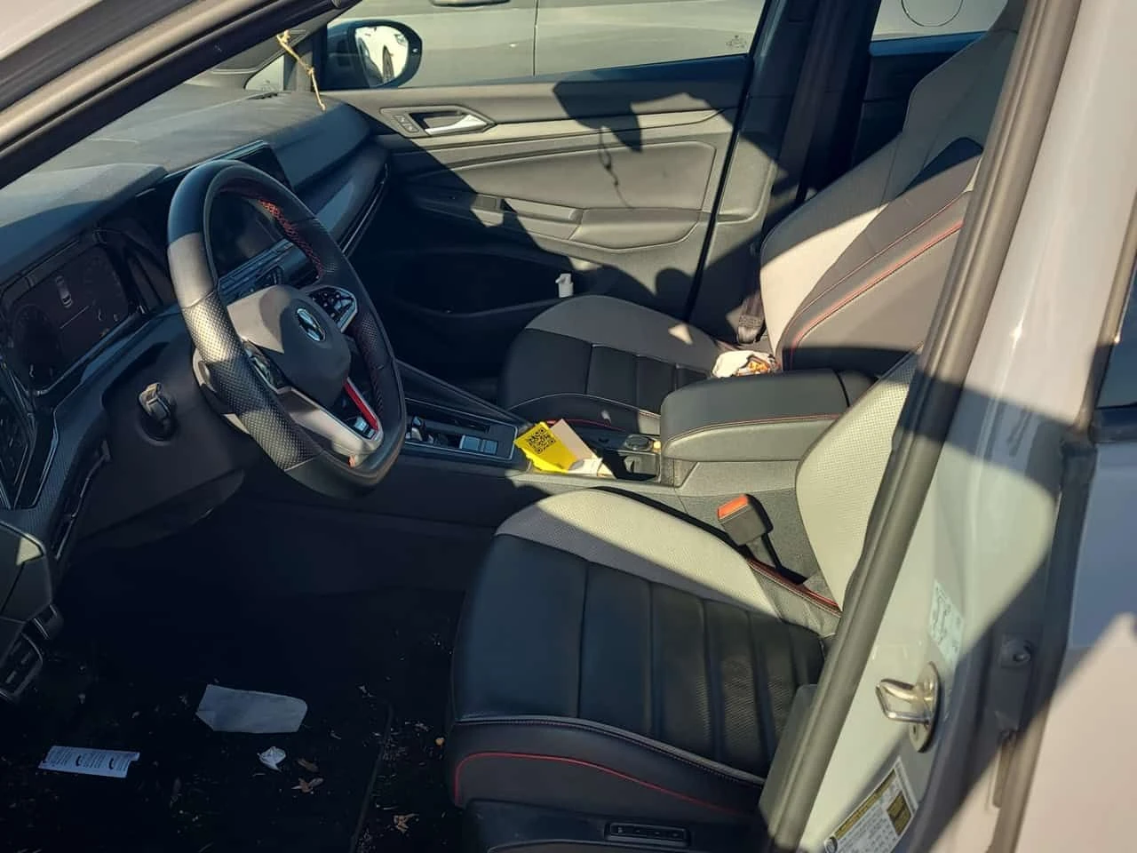 VW Golf GTI PERFORMANCE| PANORAMA| KEYLESS GO| CARFAX| , снимка 5 - Автомобили и джипове - 53950231