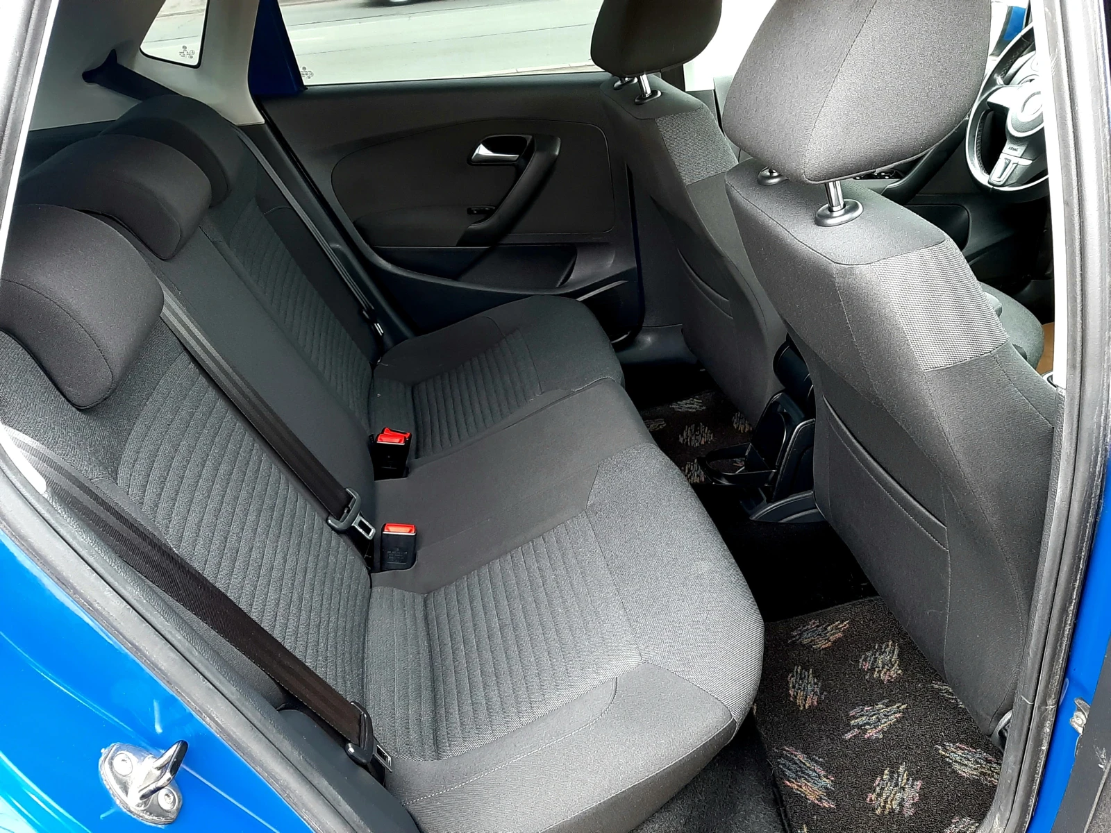 VW Polo EURO-5B-HIGHLINE ! ! ! , снимка 15 - Автомобили и джипове - 53978858