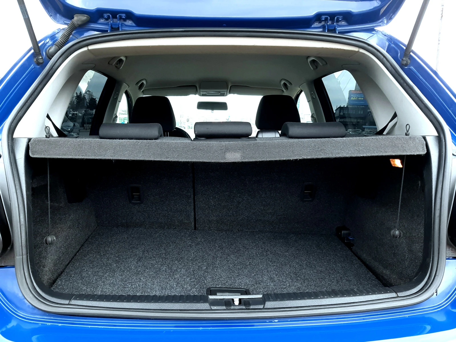 VW Polo EURO-5B-HIGHLINE ! ! ! , снимка 16 - Автомобили и джипове - 53978858