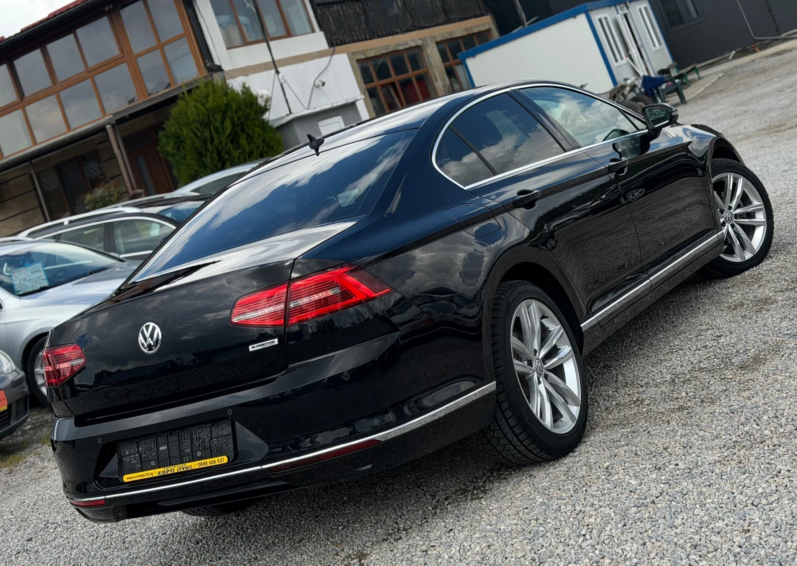 VW Passat 2.0TDI 150кс DIGITAL 360-камери АЛКАНТАРА ПОДГРЕВ , снимка 6 - Автомобили и джипове - 54390126