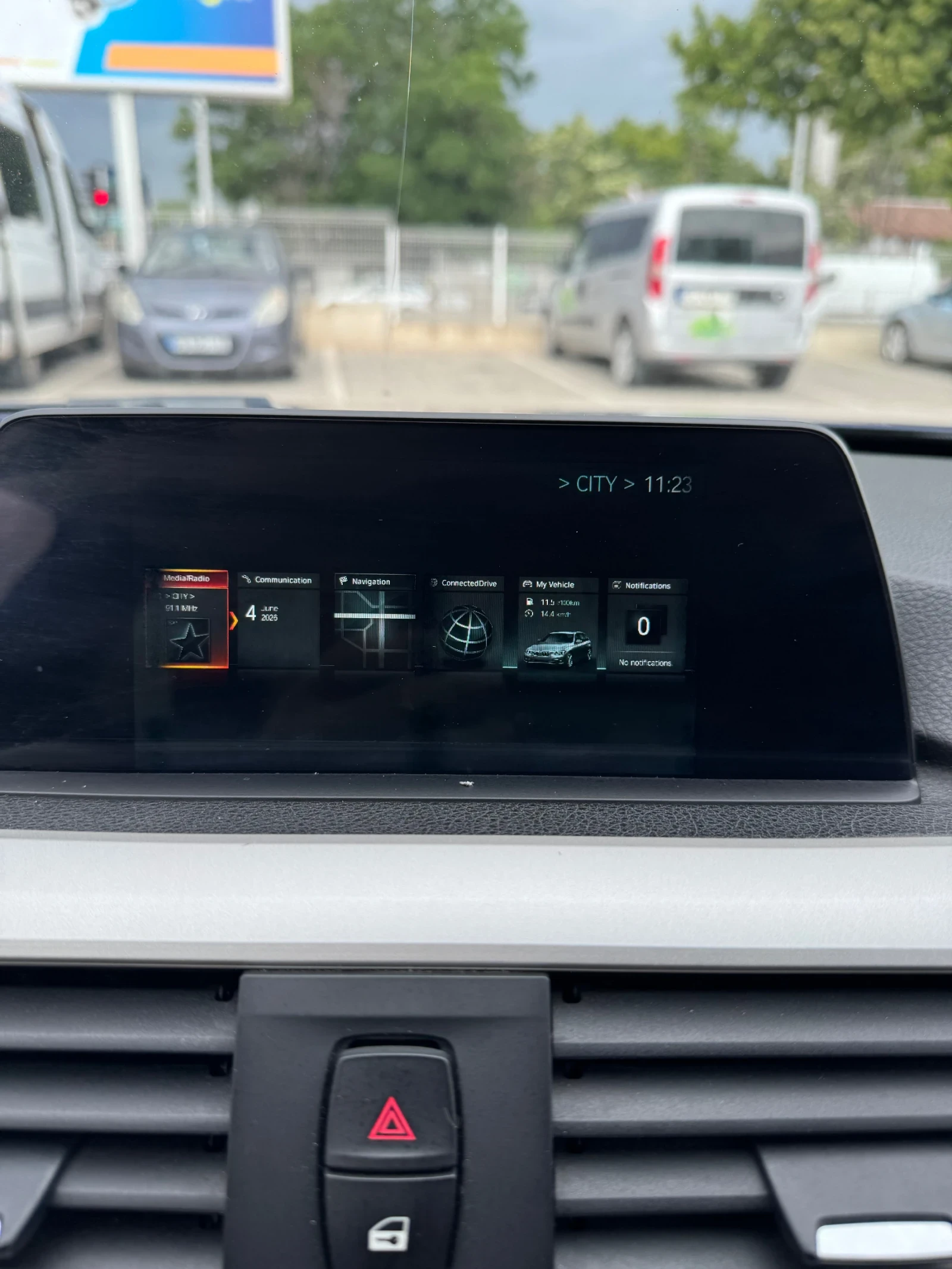 BMW 320 2.0 XDRIVE 190кс., снимка 14 - Автомобили и джипове - 54778498