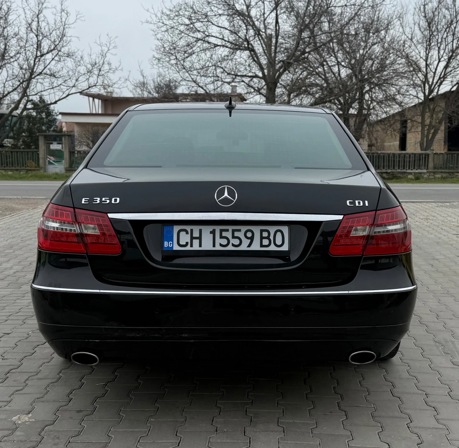 Mercedes-Benz E 350, снимка 4 - Автомобили и джипове - 54812366
