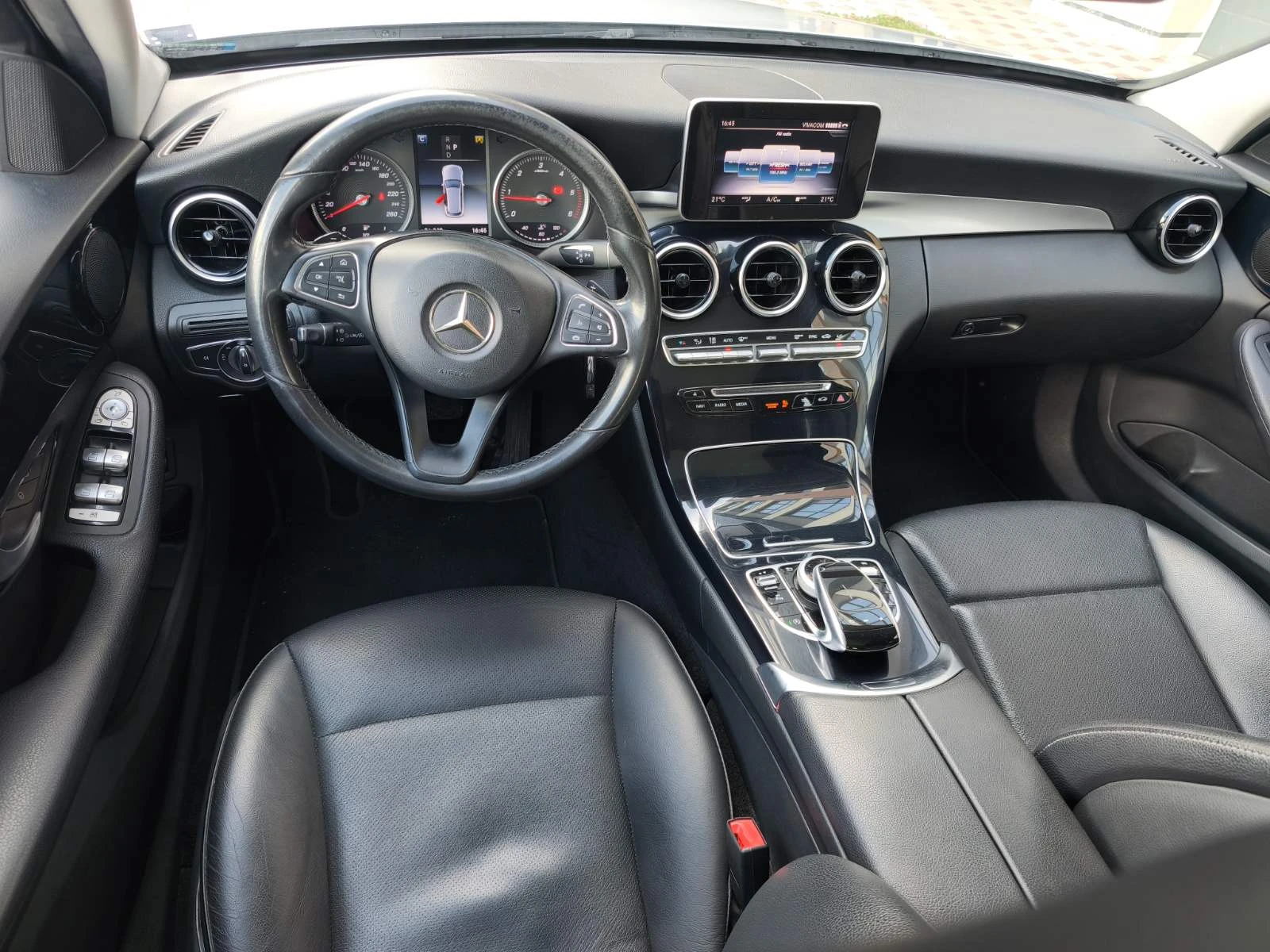 Mercedes-Benz C 220 9G-TRONIC 4 MATIC PANORAMA EURO 6B, снимка 5 - Автомобили и джипове - 54867176