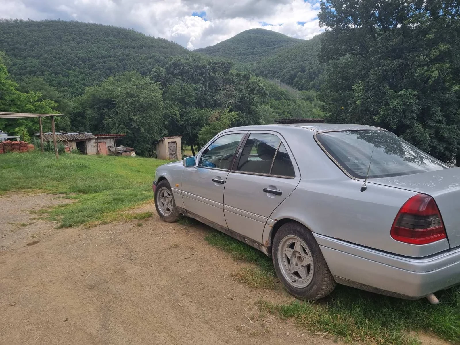 Mercedes-Benz C 250, снимка 2 - Автомобили и джипове - 54959561