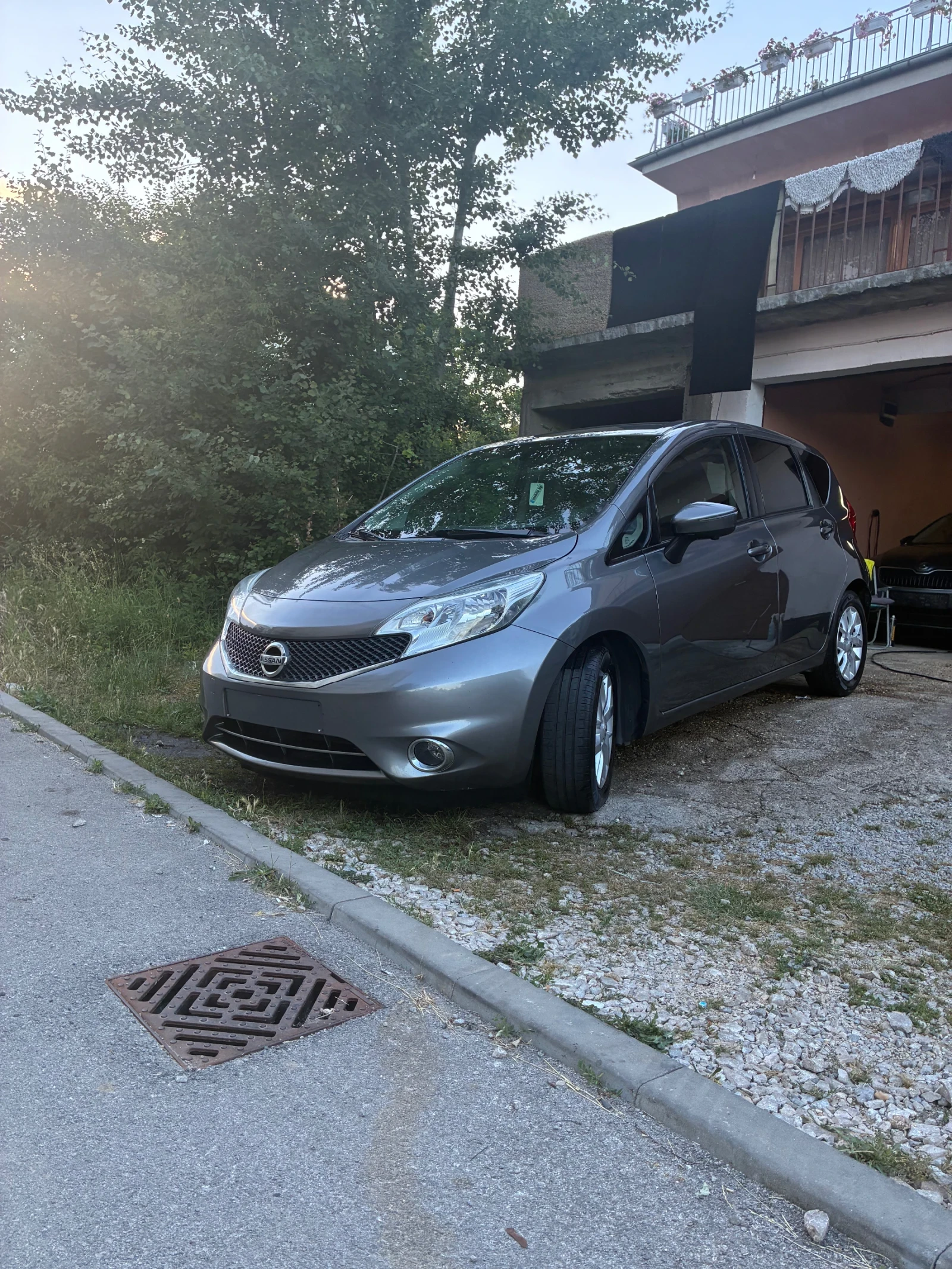 Nissan Note 1.5dci/navi/, снимка 3 - Автомобили и джипове - 55036238