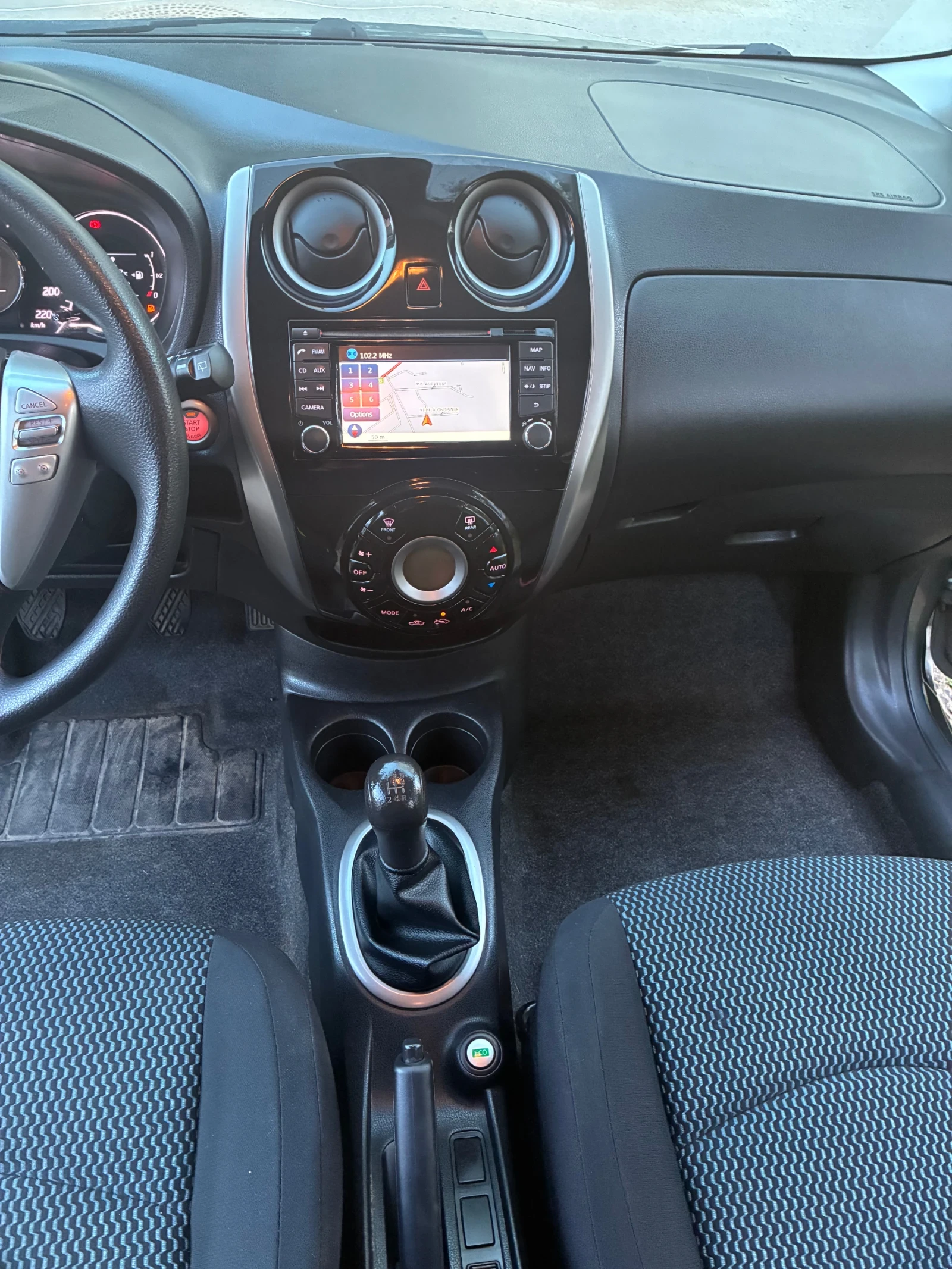 Nissan Note 1.5dci/navi/, снимка 8 - Автомобили и джипове - 55036238