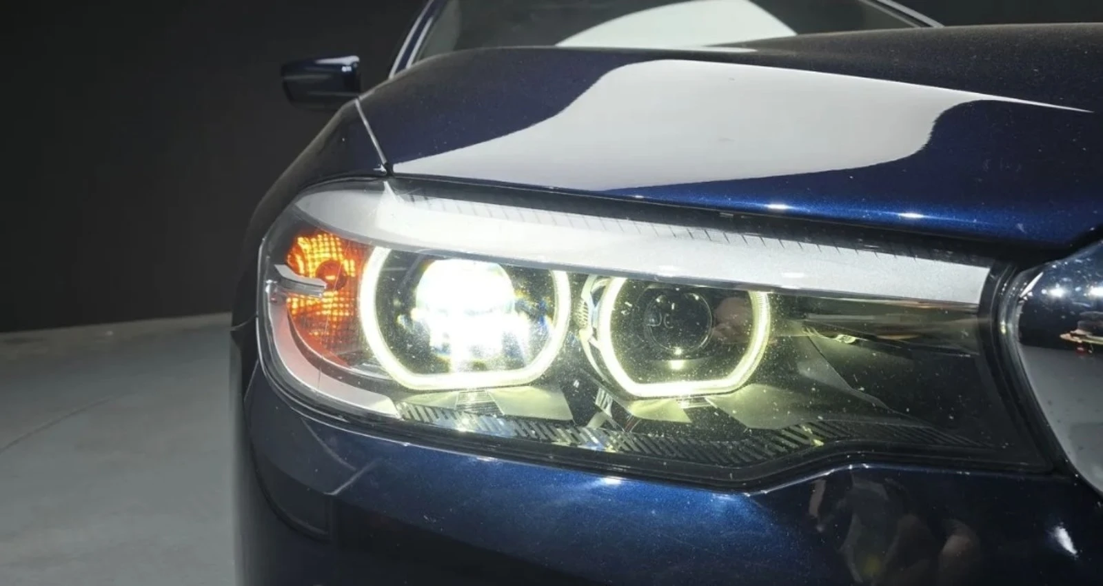 BMW 520 (G30) 520i Luxury, снимка 17 - Автомобили и джипове - 55286855