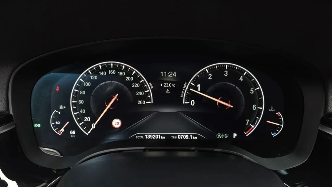 BMW 520 (G30) 520i Luxury, снимка 5 - Автомобили и джипове - 55286855