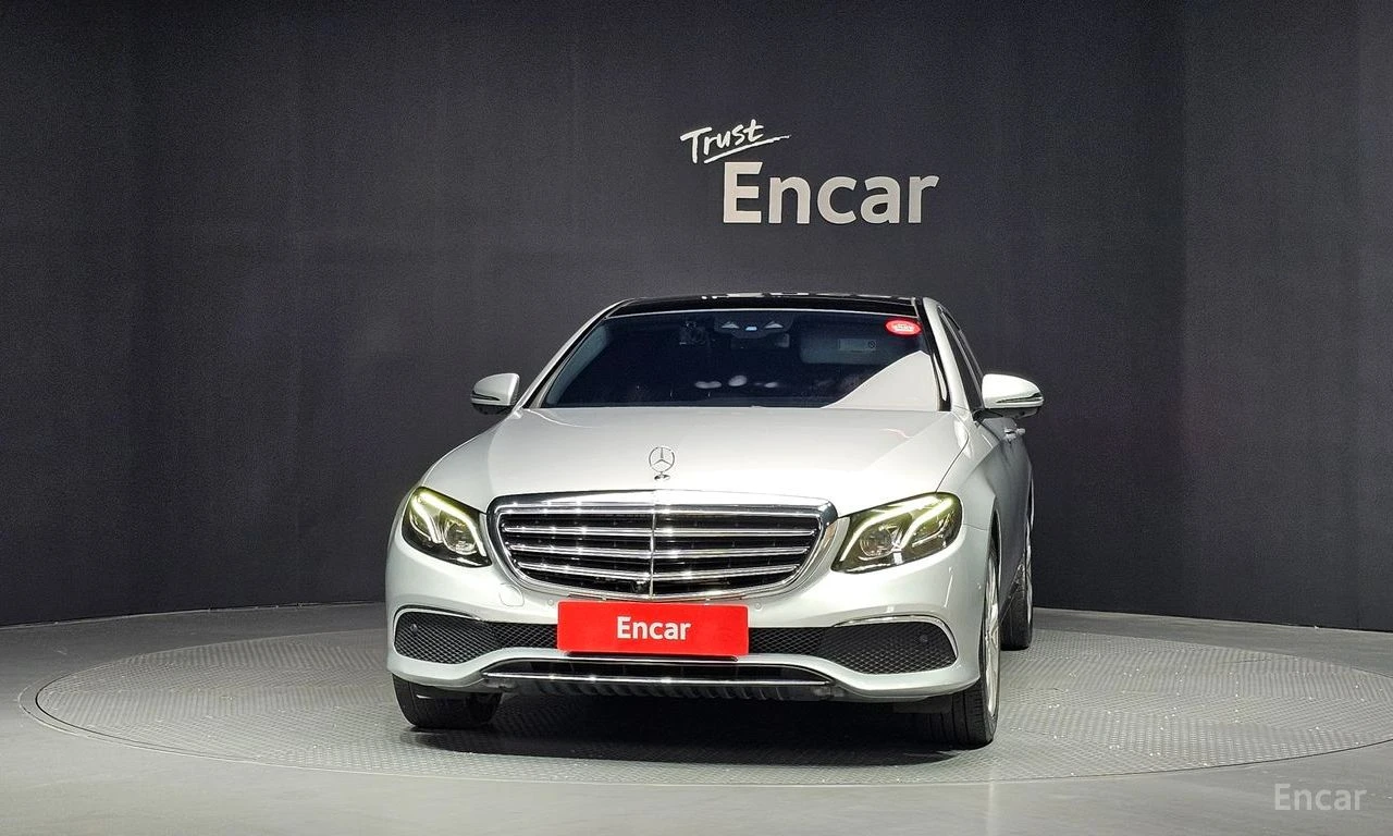 Mercedes-Benz E 300 ���������* �����* ���������* �����* 360������*  | Mobile.bg � ����������� 3