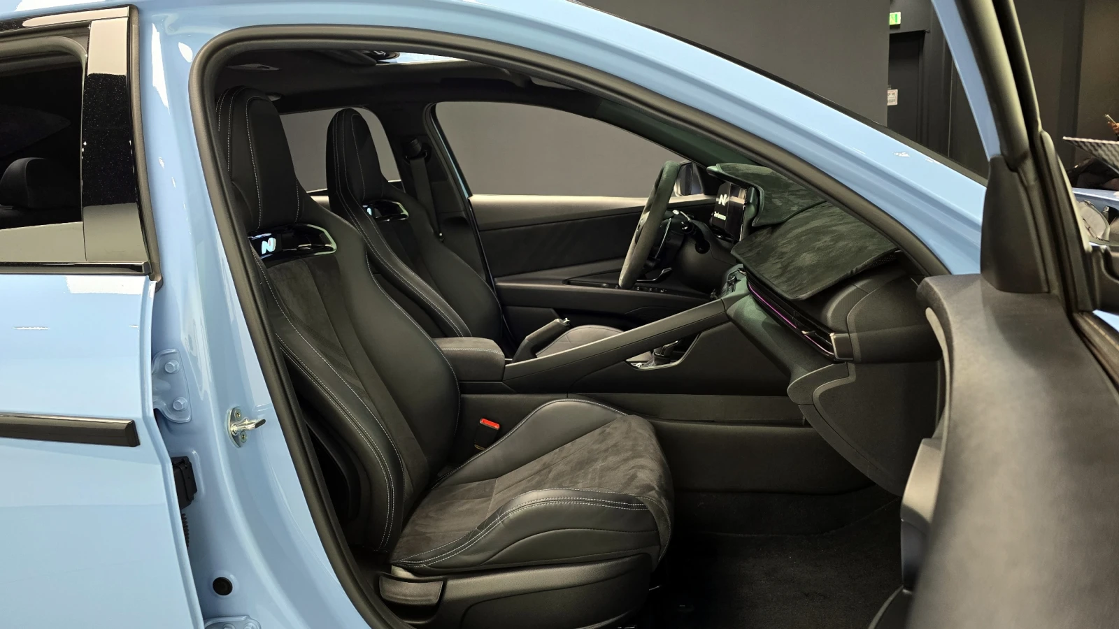 Hyundai Elantra 2.0 N autogeorge.com | Mobile.bg � ����������� 14