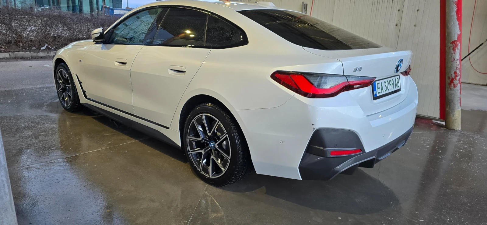 BMW i4 E drive 35 Gran Coupe, снимка 4 - Автомобили и джипове - 55746386