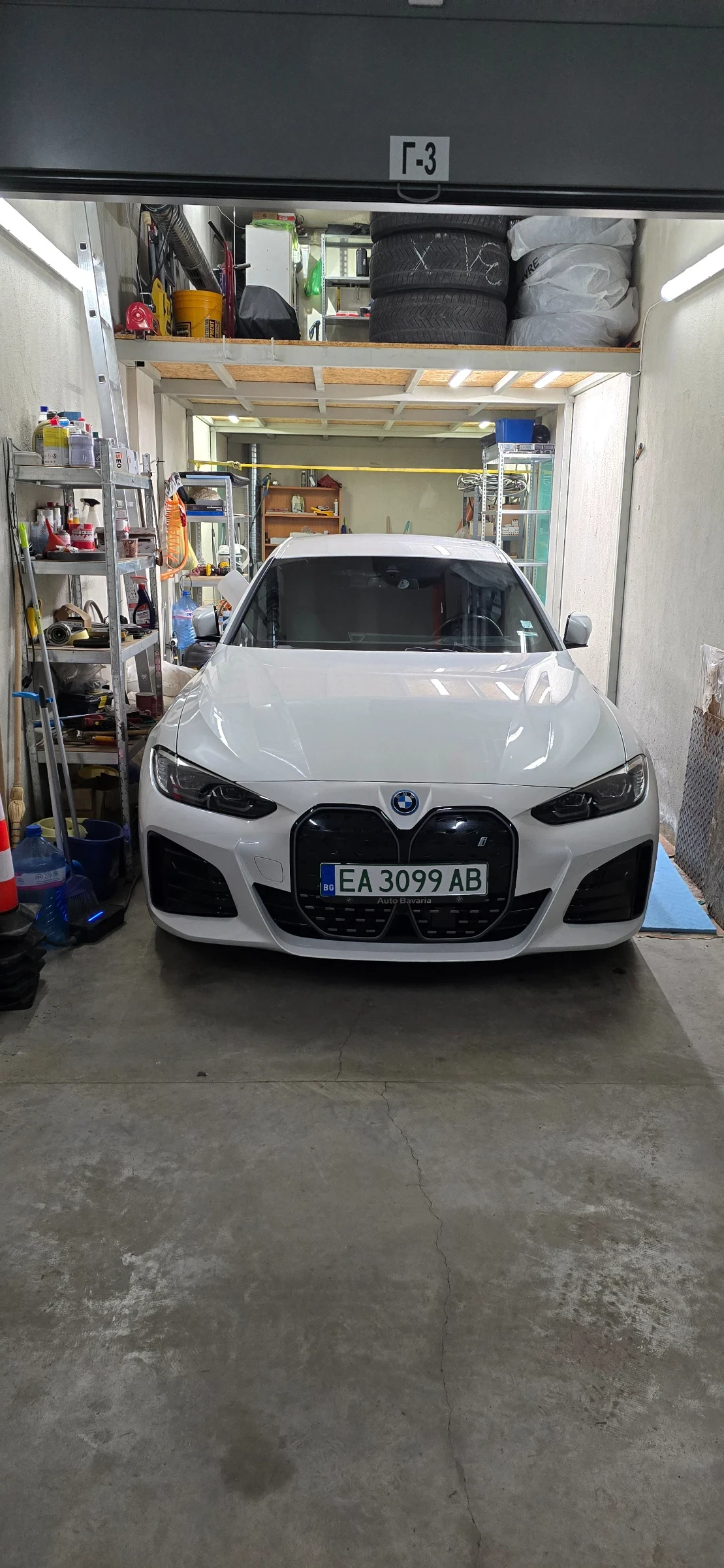 BMW i4 E drive 35 Gran Coupe, снимка 5 - Автомобили и джипове - 55746386