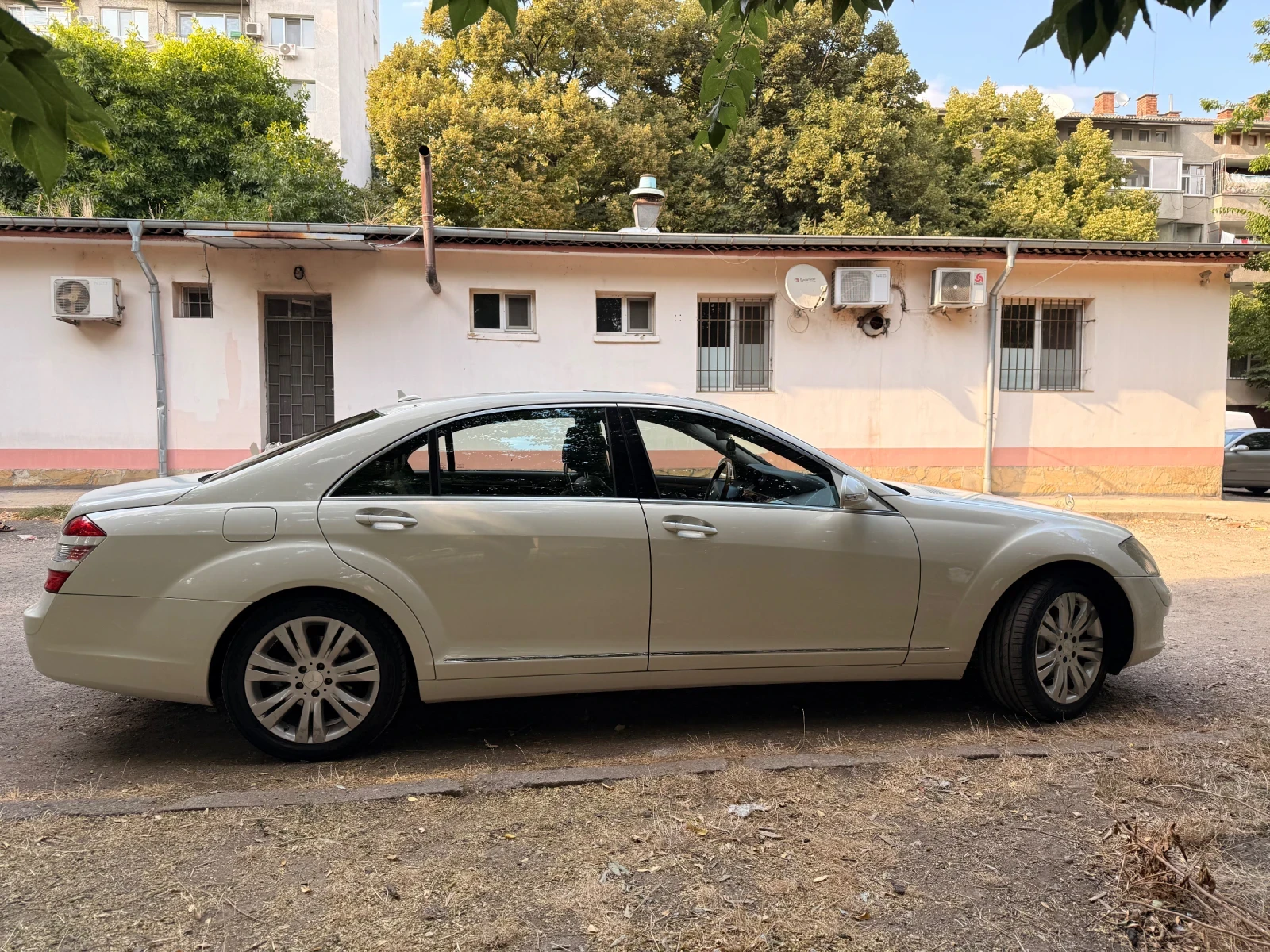 Mercedes-Benz S 550, снимка 5 - Автомобили и джипове - 56043434