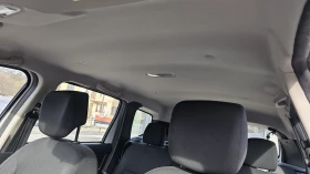 Dacia Duster 1.6i 4x4 6SP CH-СЕРВИЗНА ИСТ.-ТОП СЪСТ.-ЛИЗИНГ, снимка 9