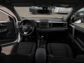 Toyota Rav4 2.2 D4D 150кс 4х4, снимка 7