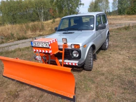 Обява за продажба на Lada Niva Регистрация N1G, снегорин  ~42 000 лв. - изображение 1