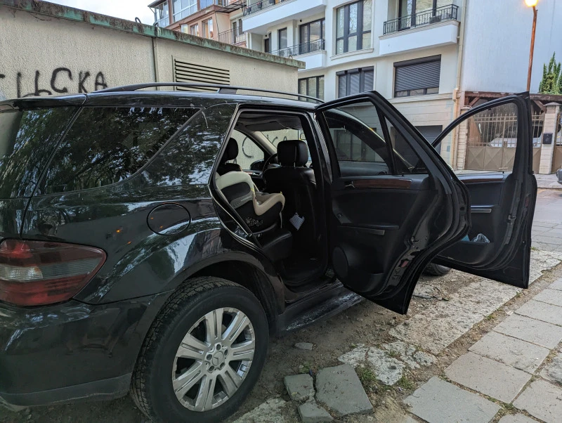 Mercedes-Benz ML 420 Добавен тунинг, снимка 1 - Автомобили и джипове - 43299208