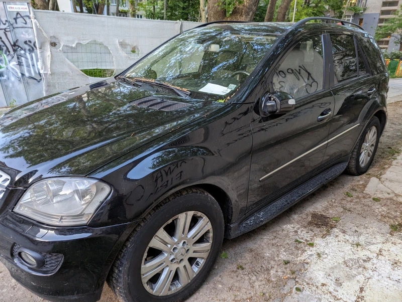 Mercedes-Benz ML 420 Добавен тунинг, снимка 16 - Автомобили и джипове - 43299208