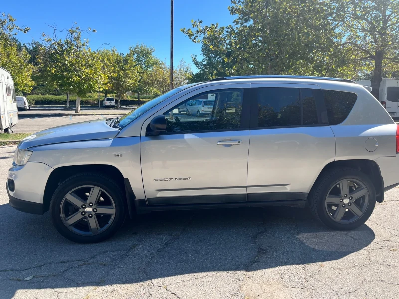 Jeep Compass 2.2crd 163кс.4х4 LIMITED SPORT, снимка 4 - Автомобили и джипове - 47448797