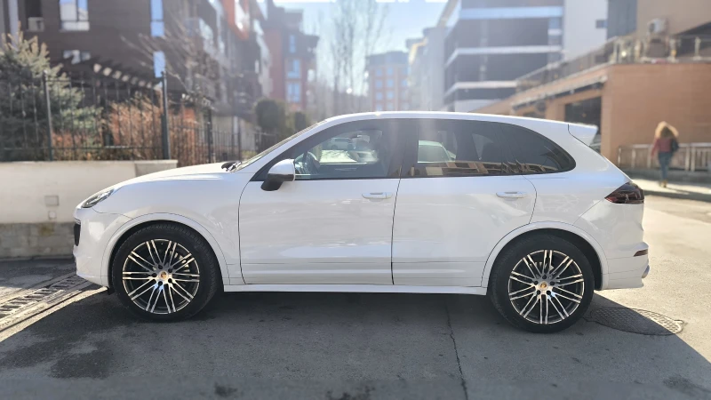 Porsche Cayenne 3.0TDI/FULL, снимка 3 - Автомобили и джипове - 48405171