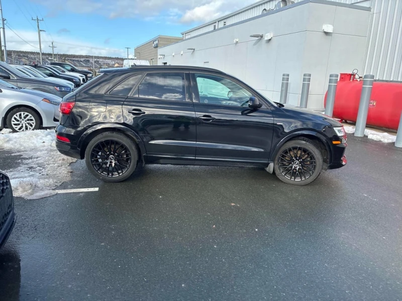 Audi Q3 * Technik * CARFAX * БЕЗ ПЪРВОНАЧАЛНА ВНОСКА, снимка 3 - Автомобили и джипове - 52932202