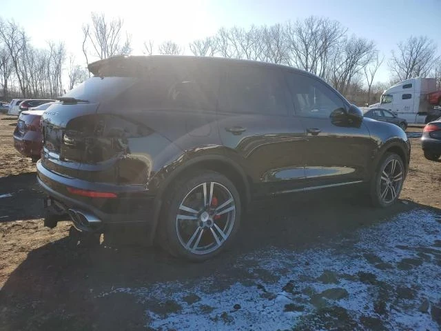 Porsche Cayenne, снимка 3 - Автомобили и джипове - 48724752