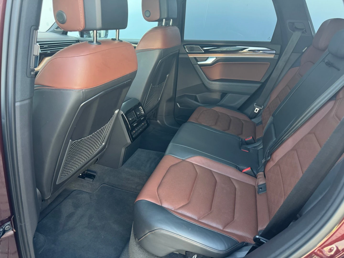 VW Touareg V8 TDI BMT 4MOTION, снимка 8 - Автомобили и джипове - 51916626