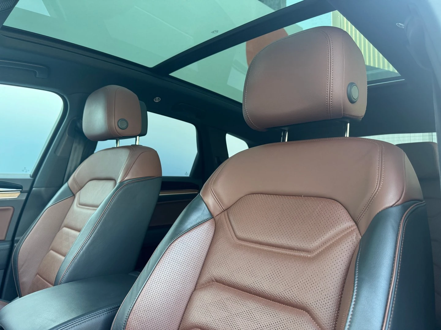 VW Touareg V8 TDI BMT 4MOTION, снимка 7 - Автомобили и джипове - 51916626