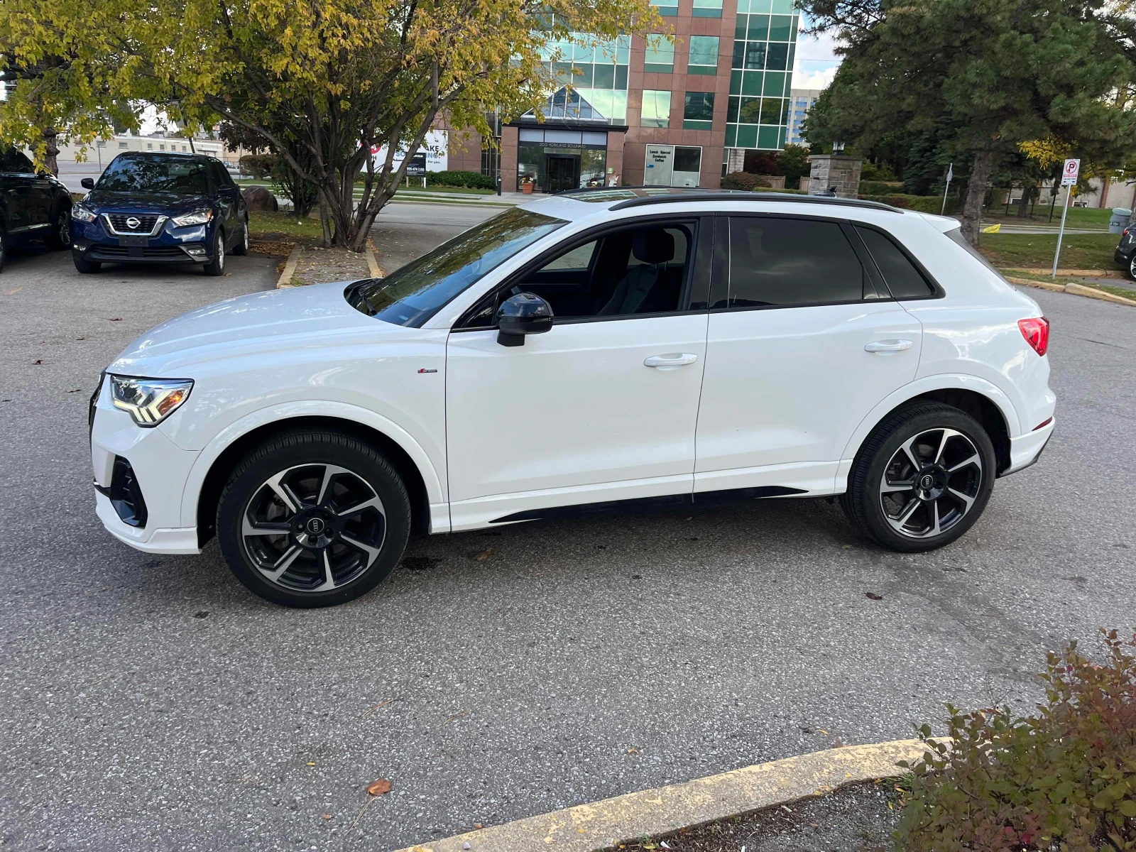 Audi Q3 * TECHNIK* CARFAX *    | Mobile.bg   4