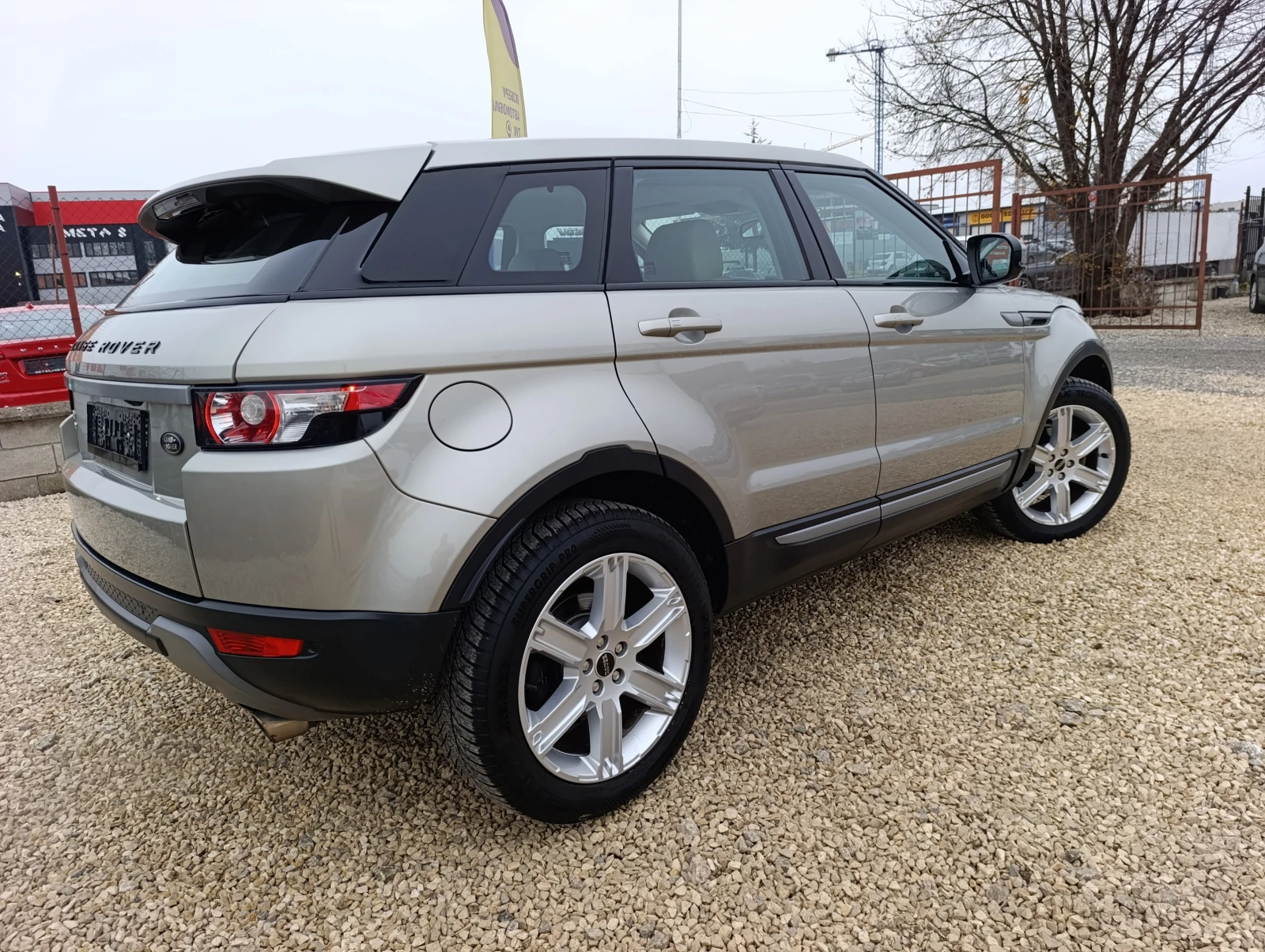 Land Rover Range Rover Evoque 2.0 Si4 AT6 241�.�. | Mobile.bg � ����������� 3