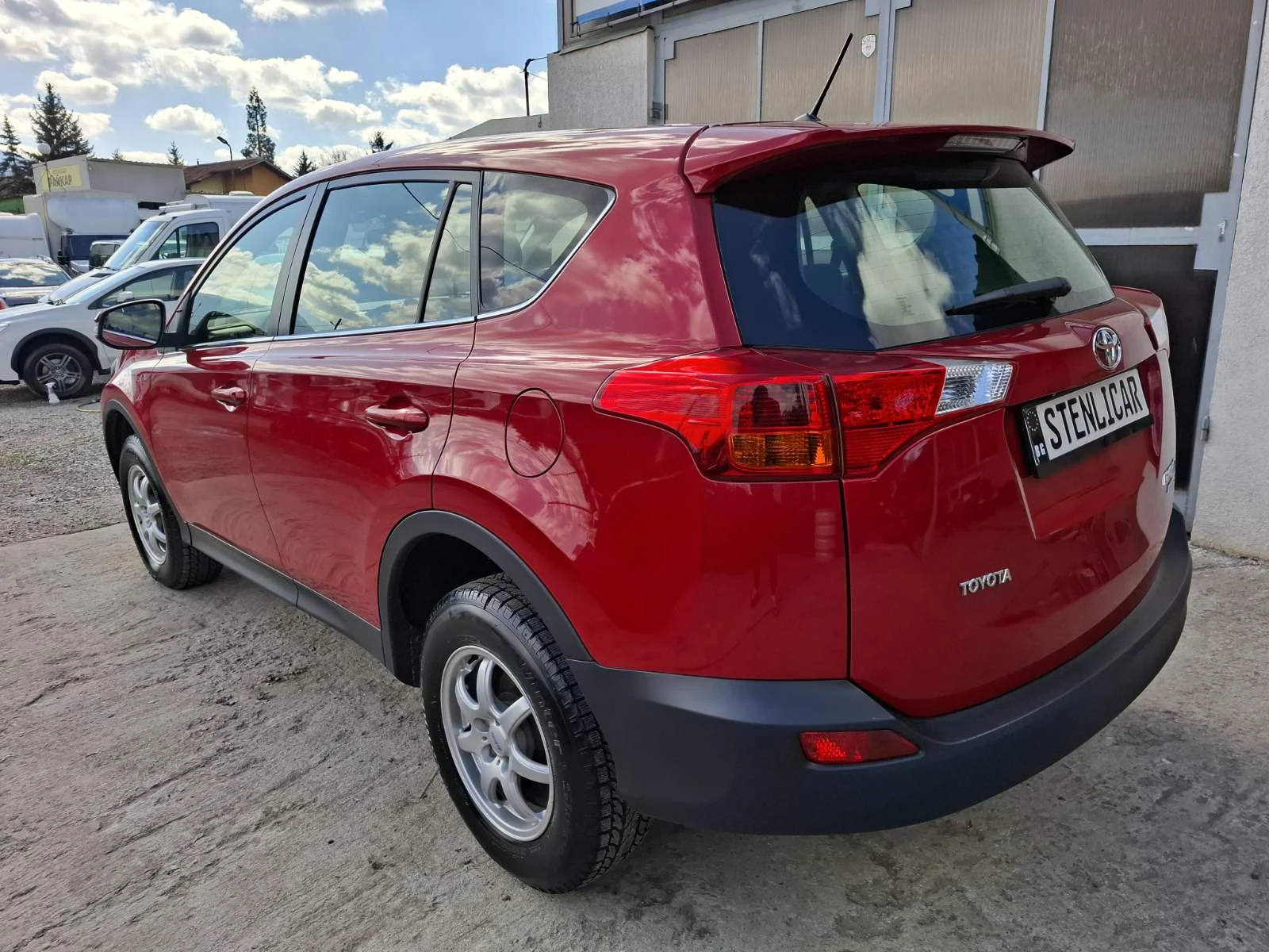 Toyota Rav4 2.0i-4X4-6 скорости - изображение 8