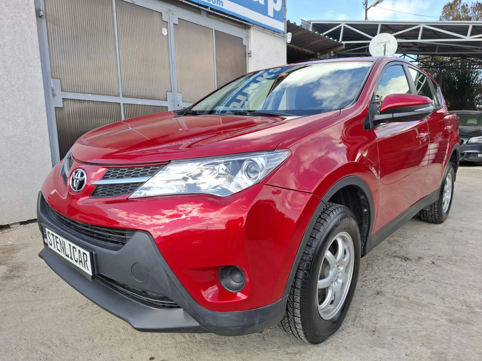 Toyota Rav4 2.0i-4X4-6 скорости - изображение 3