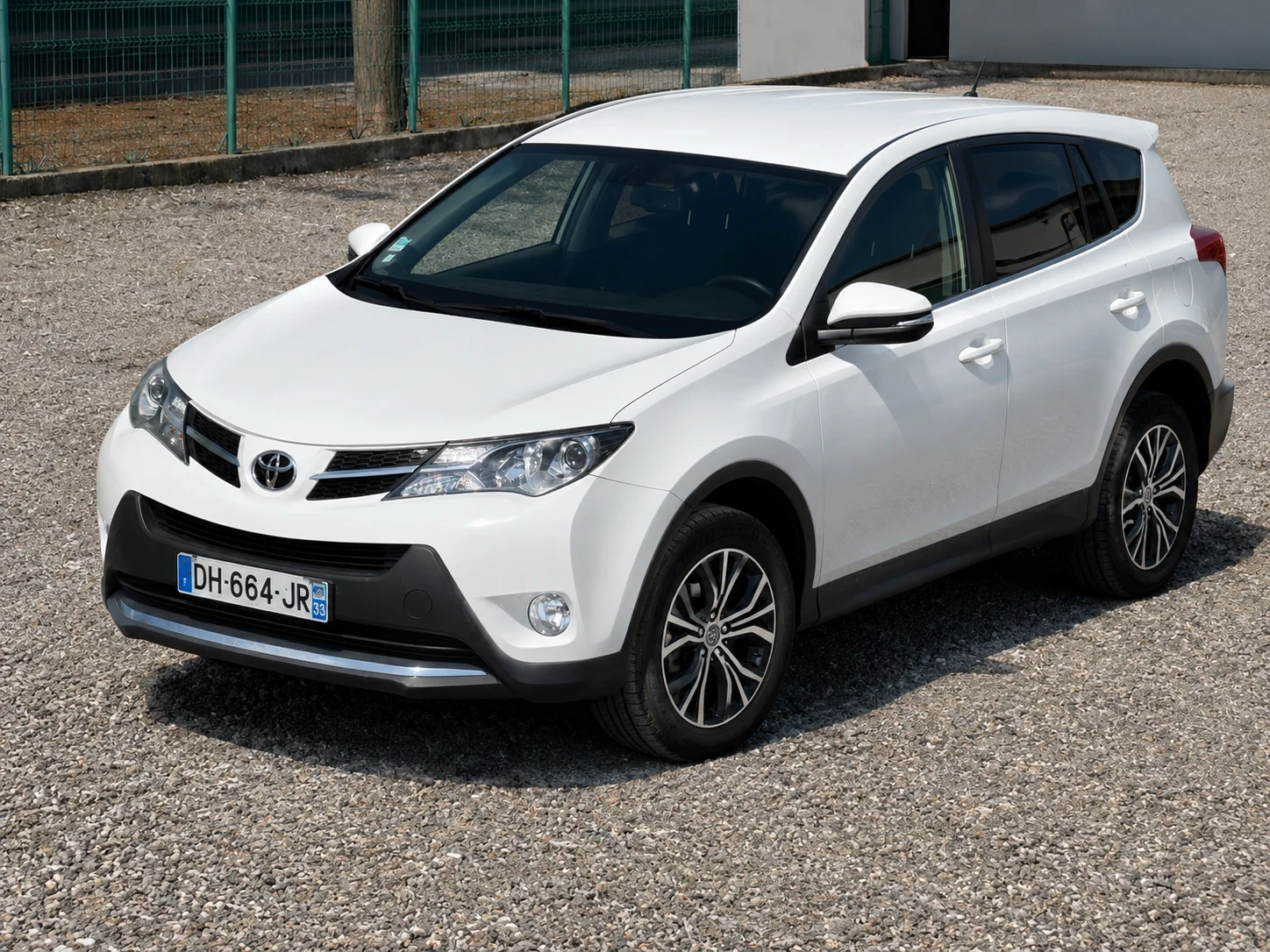 Toyota Rav4 2.2 D4D 150кс 4х4, снимка 2 - Автомобили и джипове - 55702772