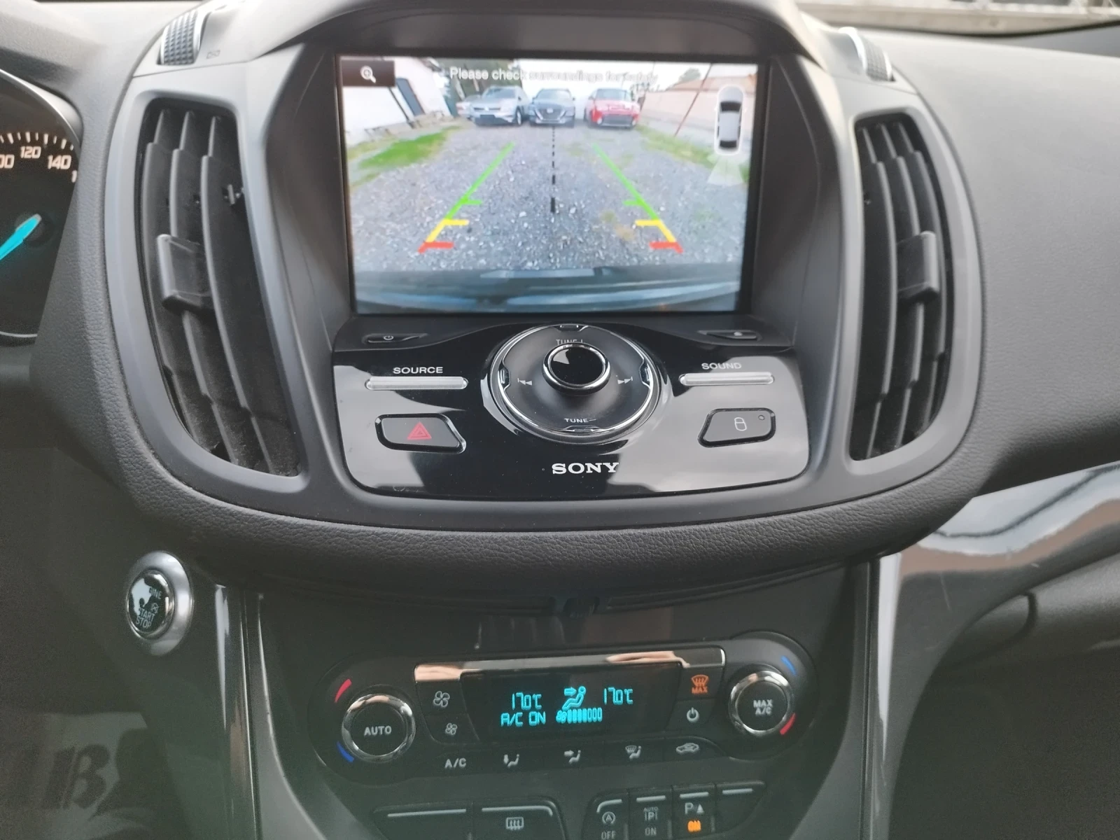 Ford Kuga 2.0 D, TITANIUM, 127000 km., 4X4, 180к.с., ЛИЗИНГ, снимка 14 - Автомобили и джипове - 56141438